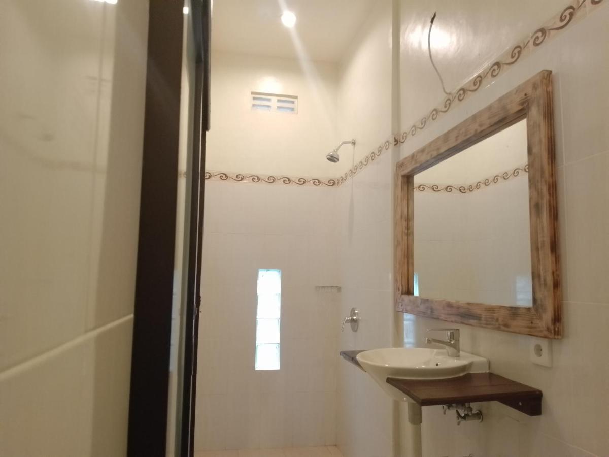 Yanti Guest House Canggu  Ngoại thất bức ảnh